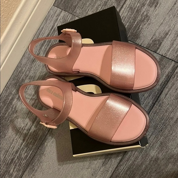 Mel dreamed by melissa sandals size 1 - Picture 3 of 9